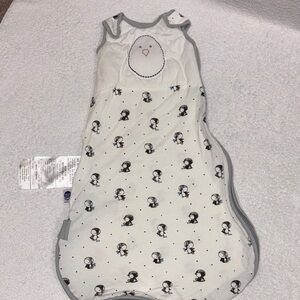 Nested Bean zen sack premier  Penguin Sleep Sack - White and Gray weighted 0/6m